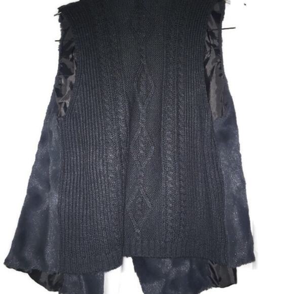 Sugar Rush Girls Gray Faux Fur & Crochet Vest - Picture 2 of 3